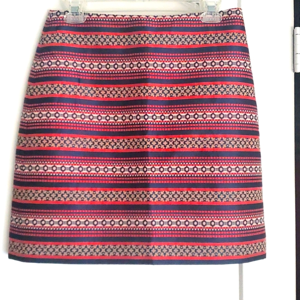 NWT LOFT Pink Navy Patterened Skirt Size 6